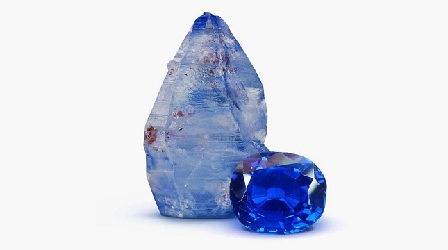 Five Reasons Why You Should Consider Buying a Blue Sapphire